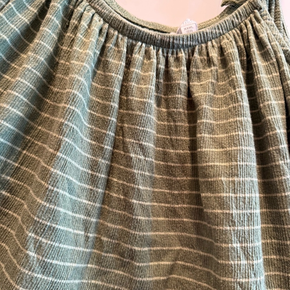 Time and Tru Olive Striped Tank Top - Picture 3 of 6
